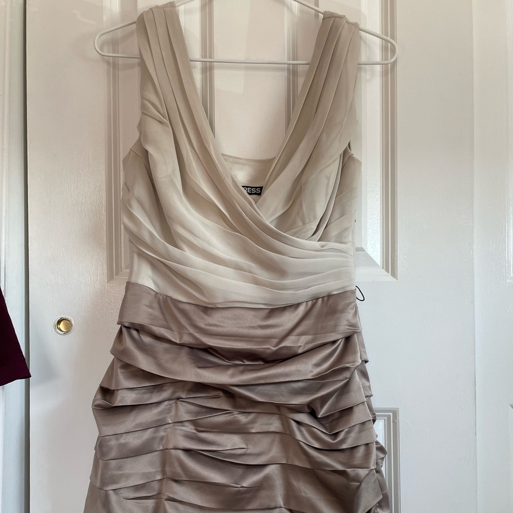 Express 2 tone dress